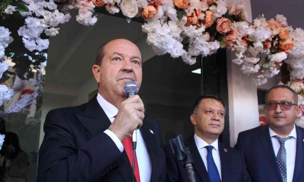 kktc-cumhurbaskani-ersin-tatar-algc-merkez-ofisini-acti