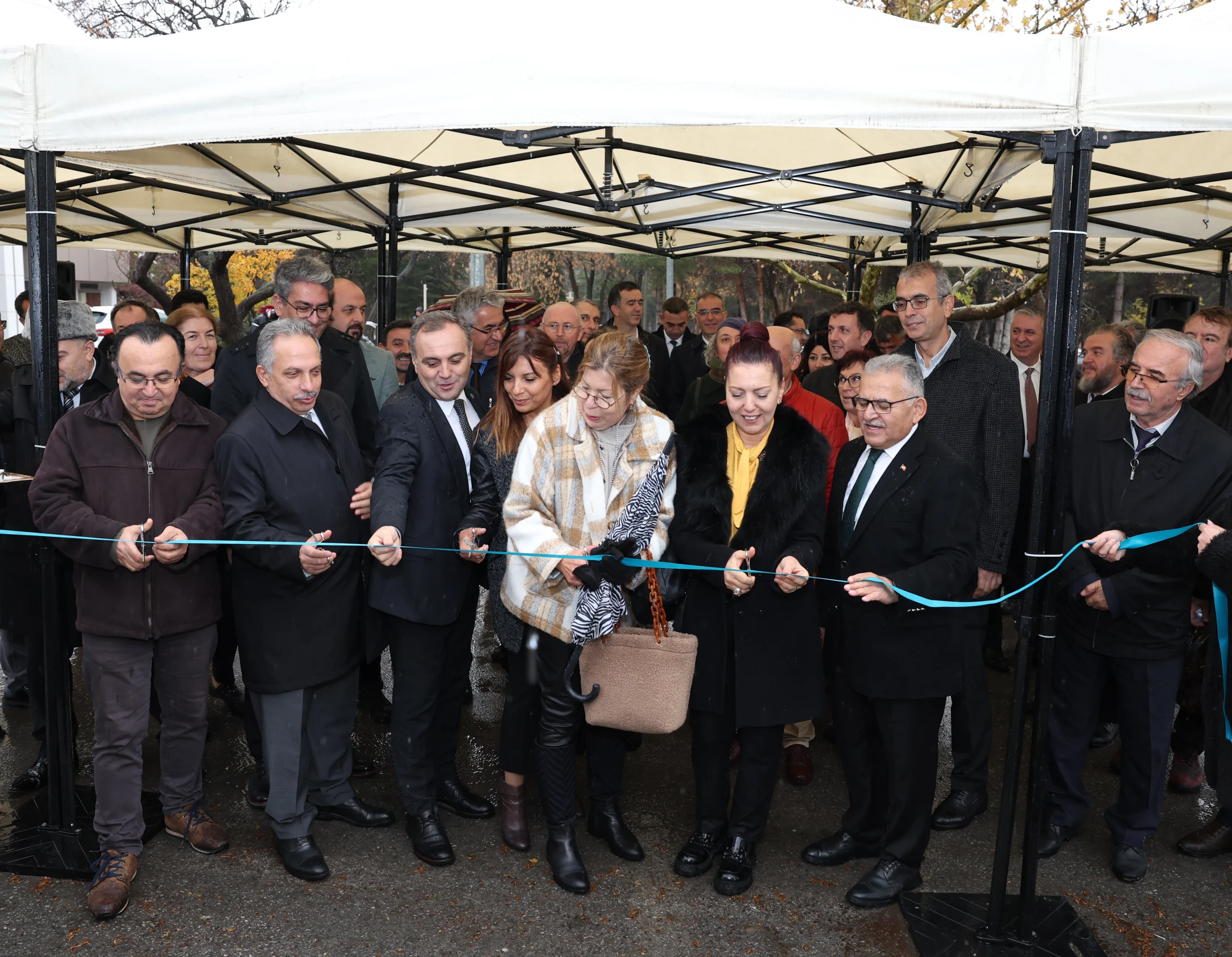 BÜYÜKKILIÇ: “YAĞMUR DA YAĞSA HİZMETİMİZİ SİZLERLE BULUŞTURACAĞIZ”