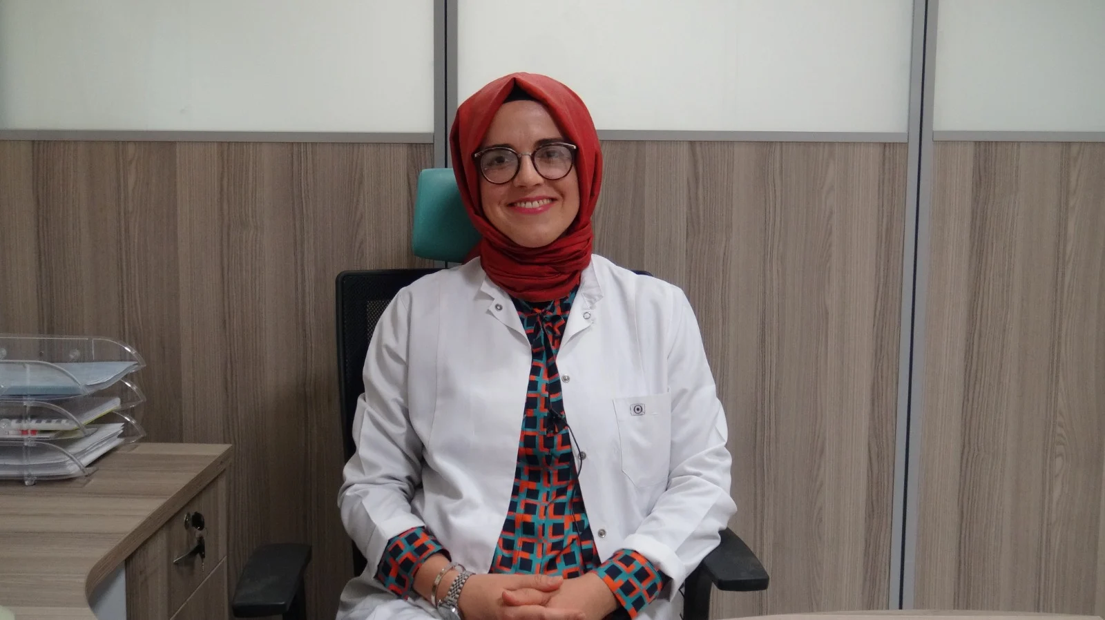 ENFEKSİYON HASTALIKLARI UZMANI SEMA TEKİN ŞAHİN AIDS HASTALIĞINA DİKKATİ ÇEKTİ!