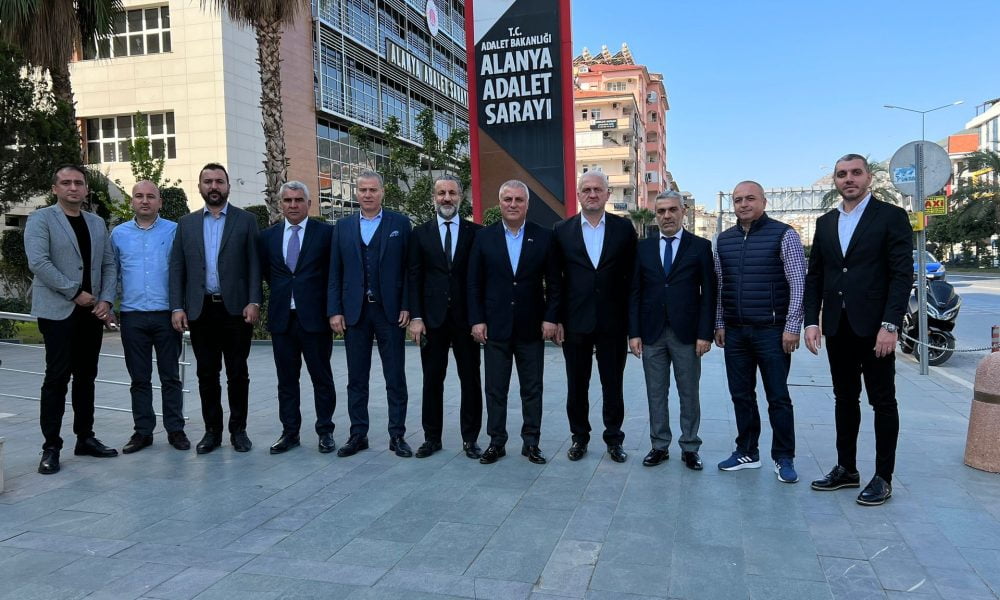 ALTSO seçimlerinde Başkan seçilen Eray Erdem ve yönetim kurulu bugün mazbatasını aldı. - Mega TV WhatsApp Image 2022-11-16 at 13.03.52