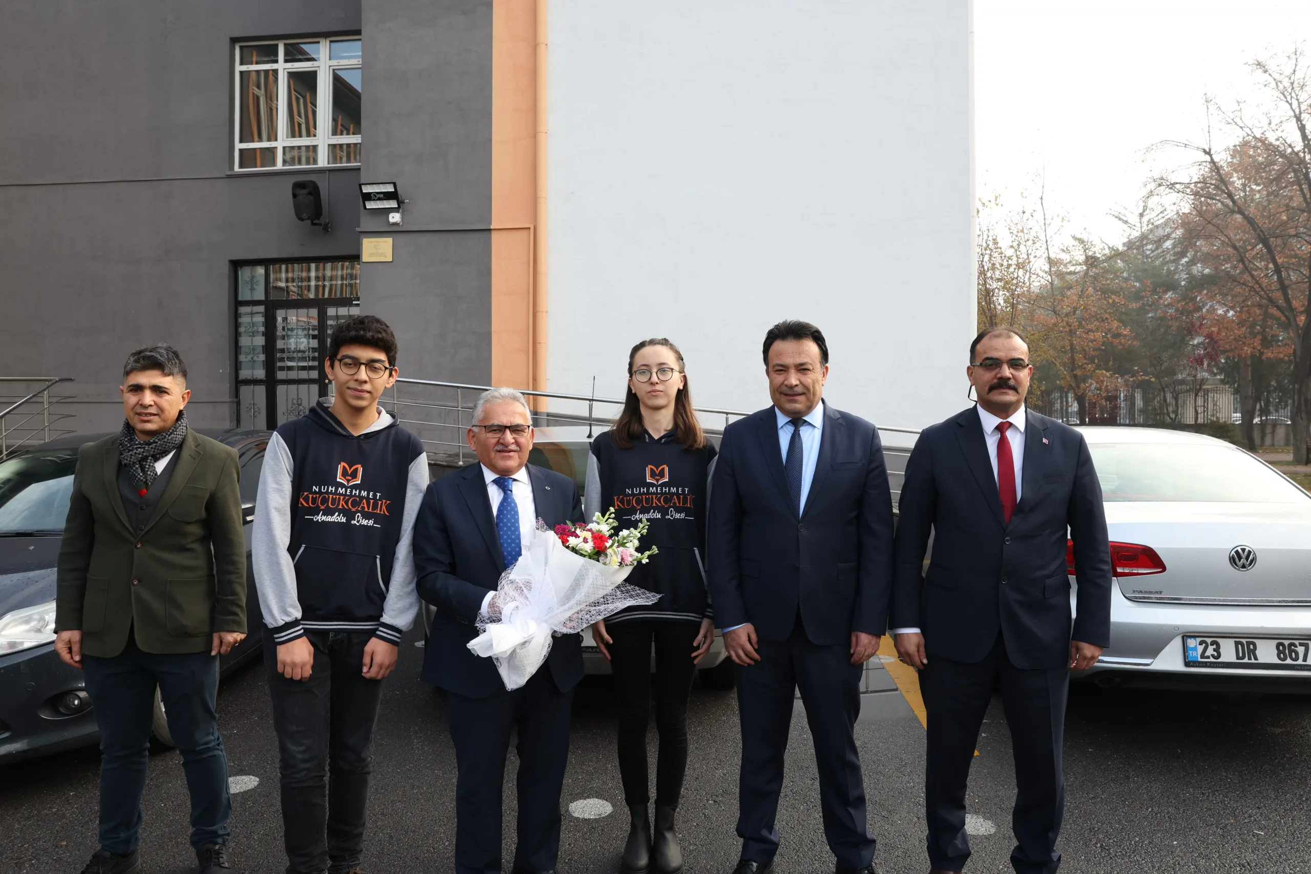 GENÇ DOSTU BAŞKAN, ÖĞRENCİLERLE BULUŞTU