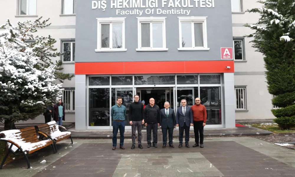 BAŞKAN BÜYÜKKILIÇ’TAN KANKA’YA VE ERÜ DİŞ HEKİMLİĞİ’NE ZİYARET - Mega TV 098A7378-4