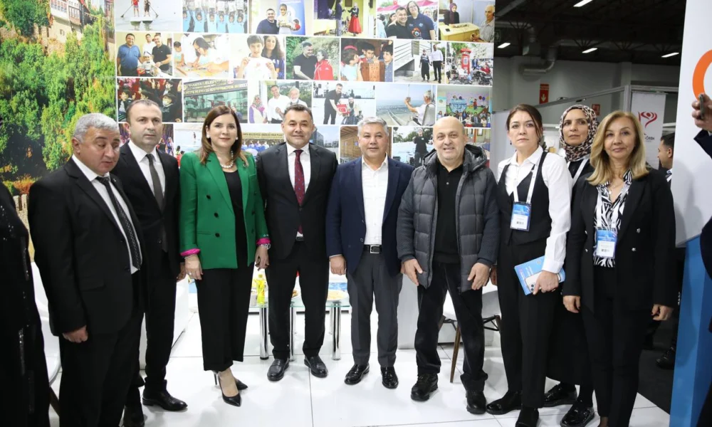 BAŞKAN YÜCEL ENGELSİZ YAŞAM FUARI’NDA - Mega TV 1 (28)