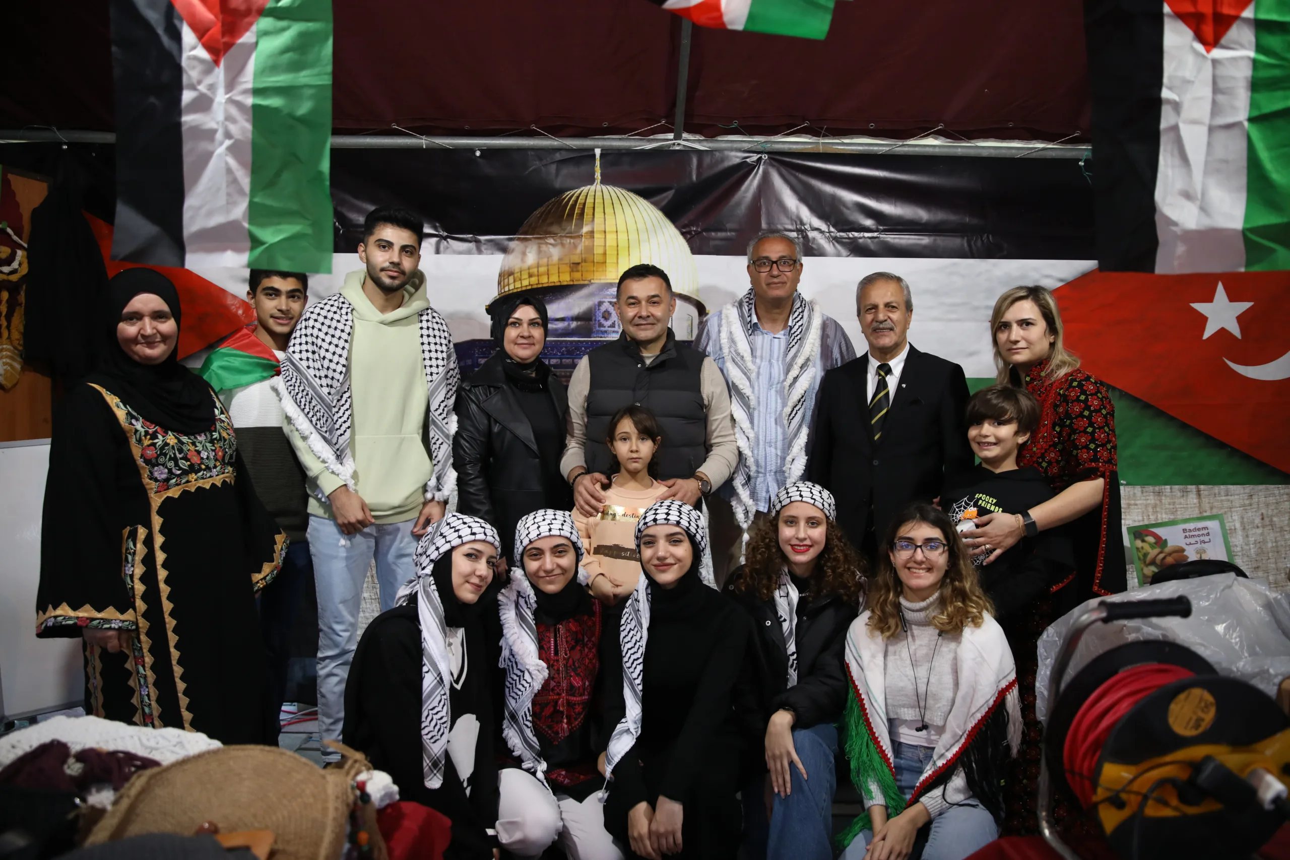 12. ALANYA ULUSLARARASI YENİ YIL PAZARI REKOR KATILIM İLE GERÇEKLEŞTİRİLDİ