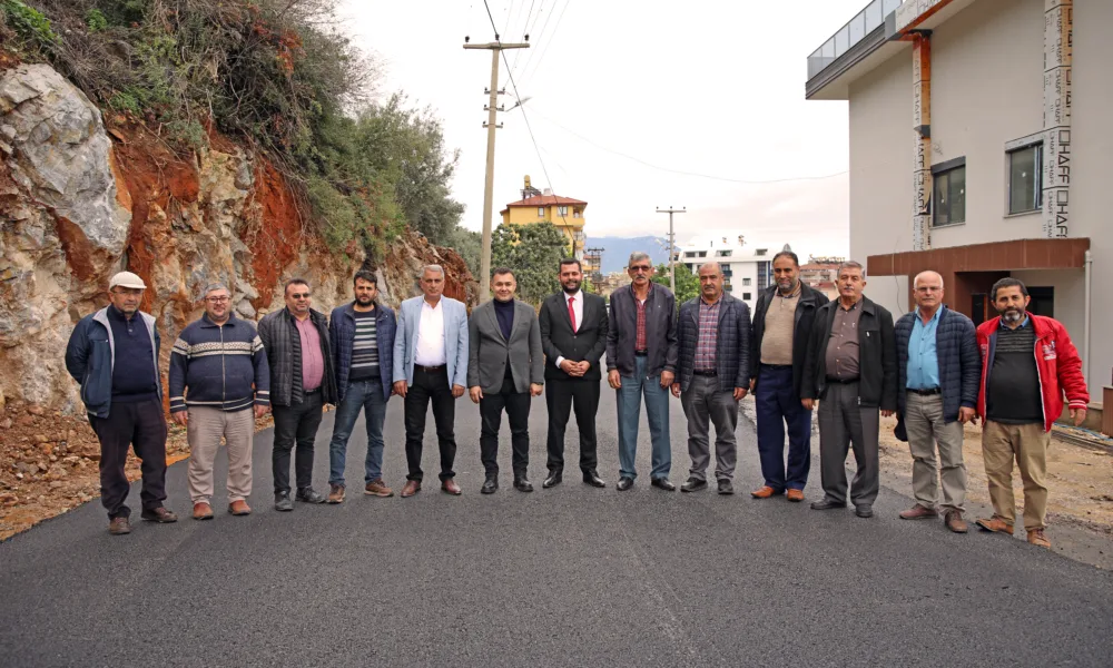 ESKİ ANTALYA CADDESİ SİL BAŞTAN YENİLENİYOR - Mega TV 17