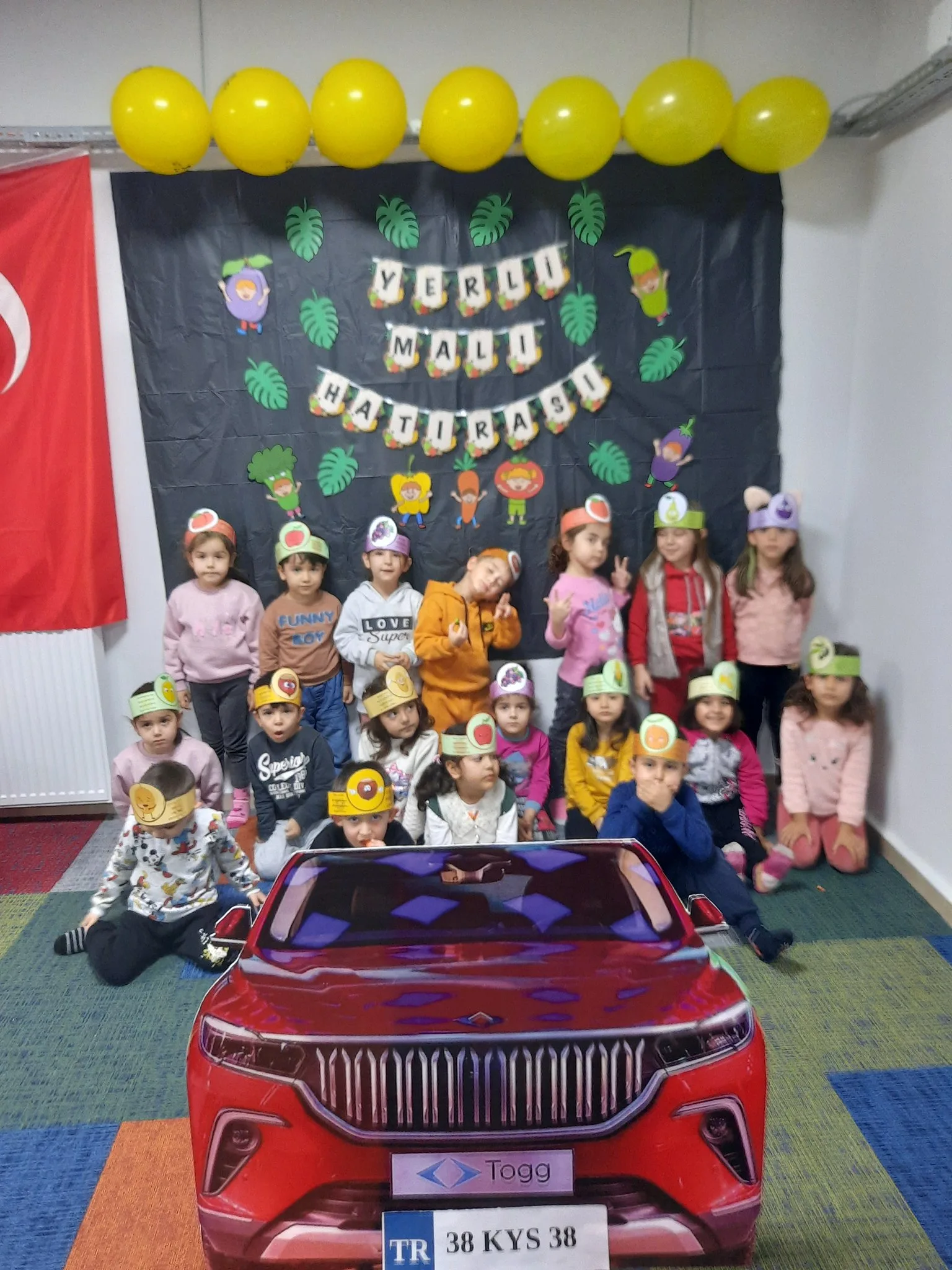 BÜYÜKŞEHİR KÜTÜPHANESİNDE MİNİKLERİN ‘TOGG’LU YERLİ MALI ETKİNLİĞİ