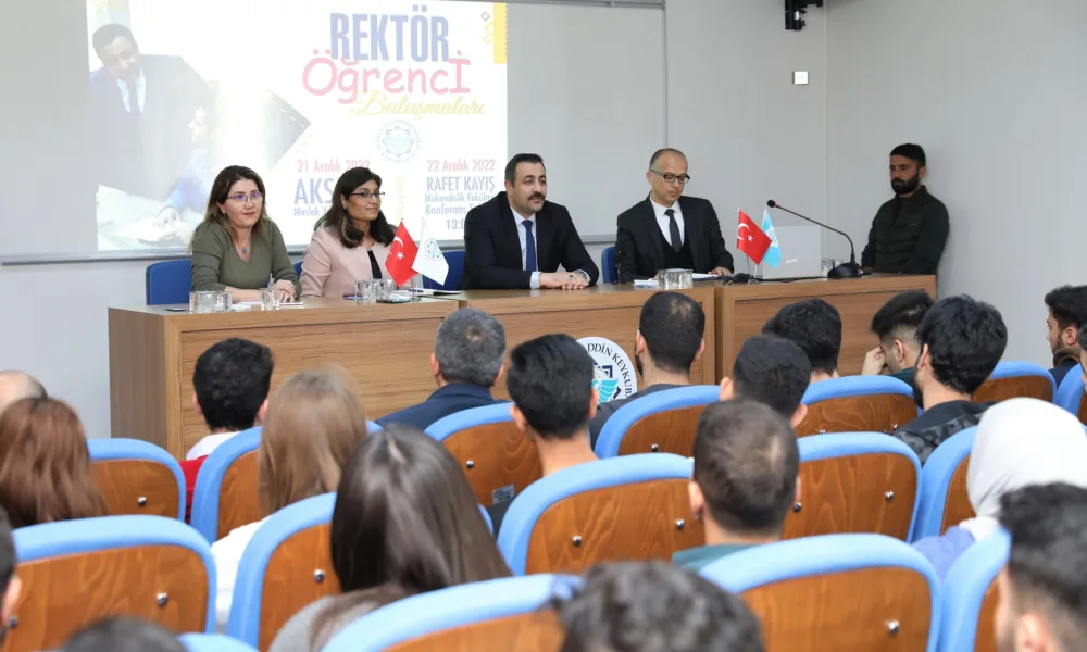 ALKÜ’DE REKTÖR-ÖĞRENCİ BULUŞMALARI DEVAM EDİYOR - Mega TV 5M3A3760