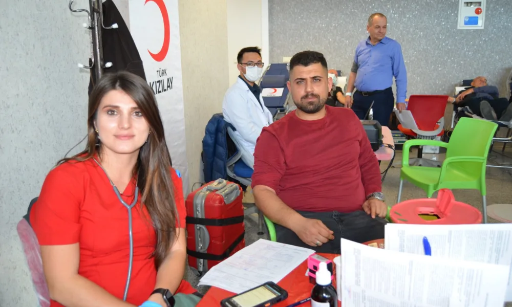 KIZILAY’A SAĞLIKÇILARDAN TAM DESTEK - Mega TV 89ca6f94-d4ee-4e05-a1e5-510d7eab16de