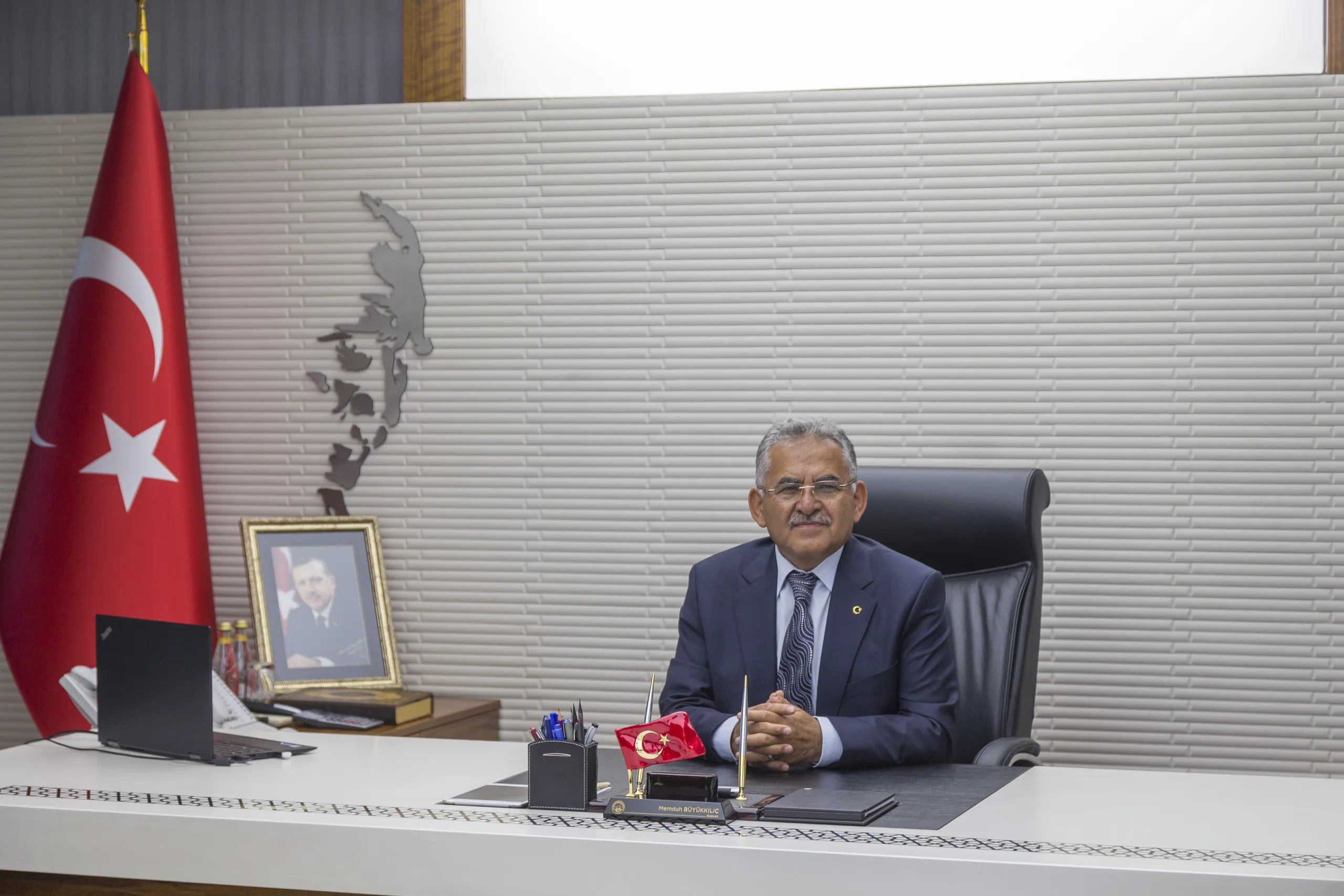 BAŞKAN BÜYÜKKILIÇ: “KAYSERİ 103 YILDIR AYNI YERDE, AYNI KARARLILIKLA VATANINA VE CUMHURİYETİNE SAHİP ÇIKIYOR”