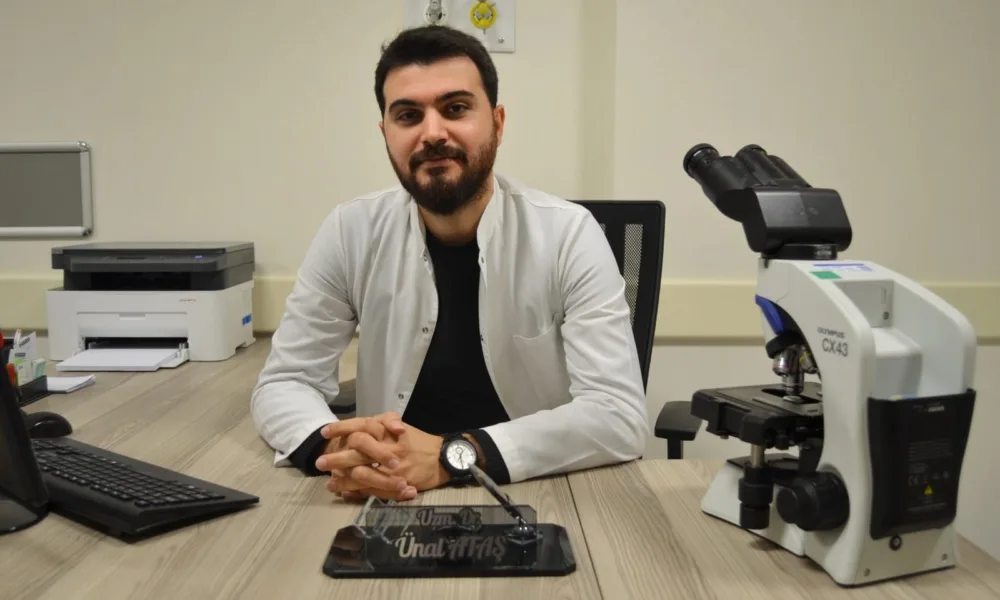 KANAMA, KANSIZLIK HEMATOLOJİ HASTALIĞININ HABERCİSİ OLABİLİR! - Mega TV Vücutta kanama, kansızlık hematoloji hastalığını habercisi (3)