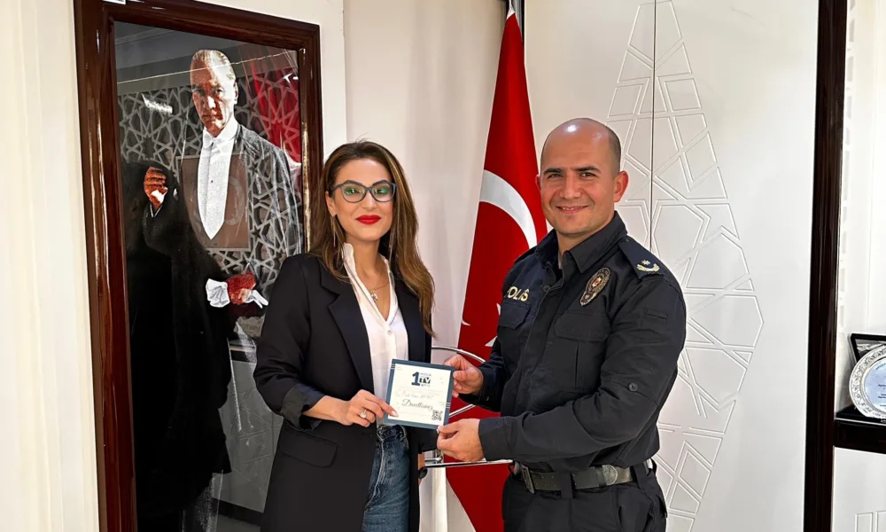 MEGA TV’DEN ALANYA EMNİYET MÜDÜRÜ MURAT KENAN PATATA’A 1. KURULUŞ YIL DÖNÜMÜ DAVETİ - Mega TV d3805c1d-05ac-4965-8fd8-4f19cb752791