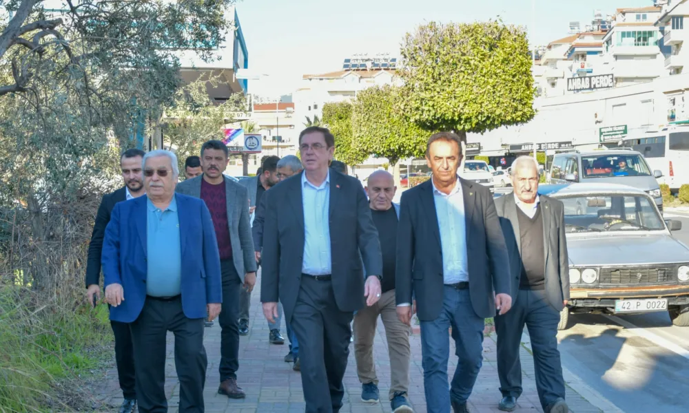 BATI BÖLGESİNDE MHP ALANYA’YA BÜYÜK İLGİ - Mega TV 022ad3bf-d784-4486-b4c7-dd6f8cf68d44