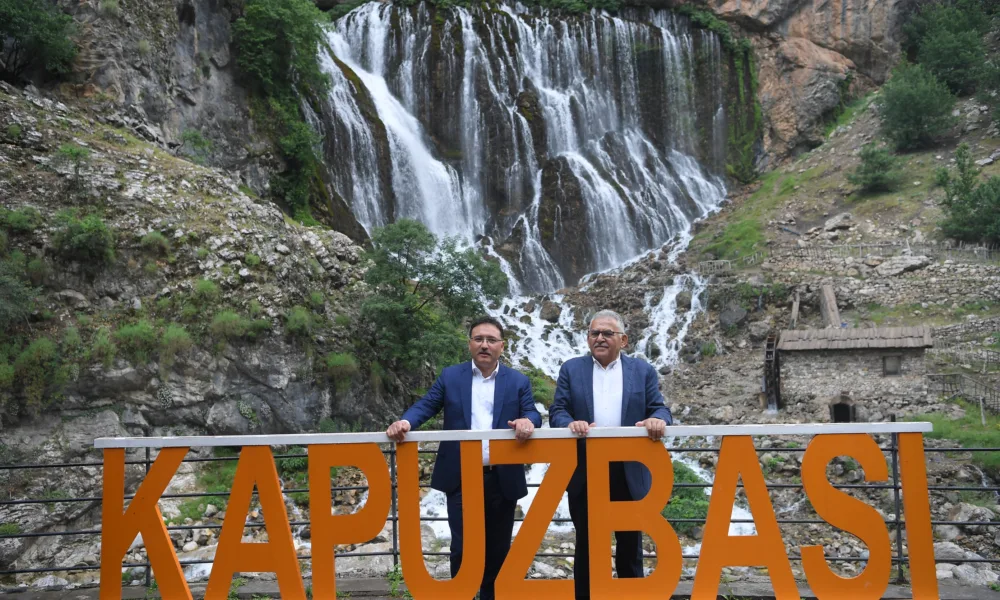 BAŞKAN BÜYÜKKILIÇ’TAN 2022 YILINDA 16 İLÇEYE 100 KEZ ZİYARET - Mega TV 2-k