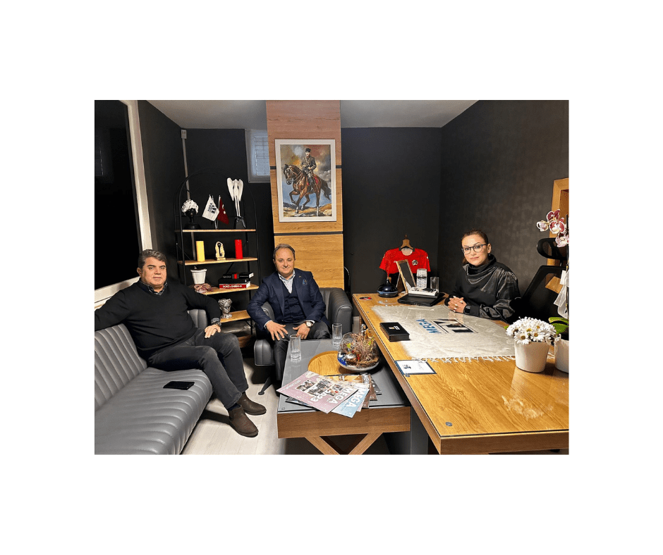 MEGA TV 1. YAŞINI KUTLAMAYA DEVAM EDİYOR