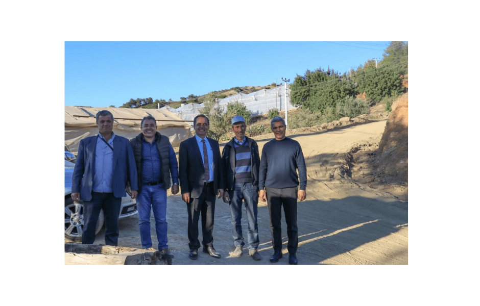 BELEDİYE EKİPLERİNDEN KAHYALAR’A BETON YOL HİZMETİ - Mega TV Adsız tasarım (21)