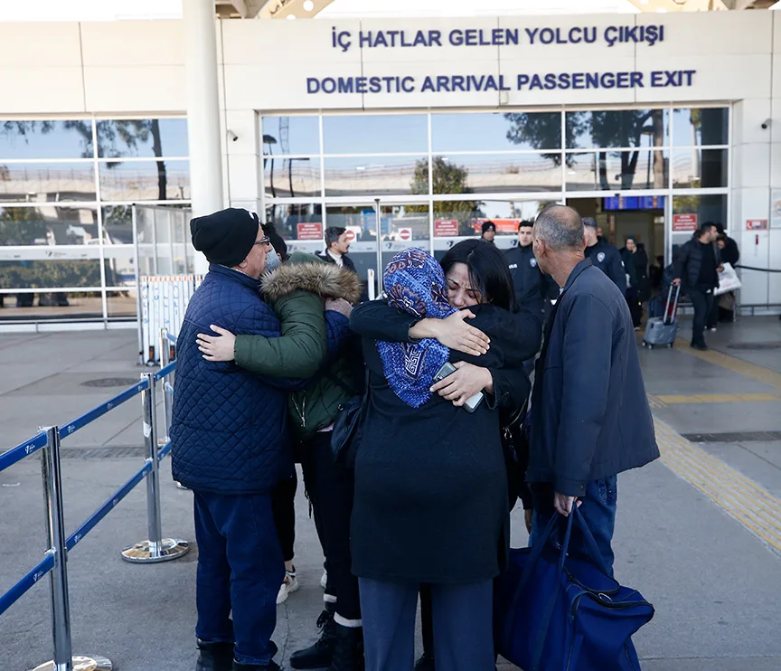Deprem Bölgesinden Getirilen Afetzedeler Antalya’da Otellere Yerleştiriliyor