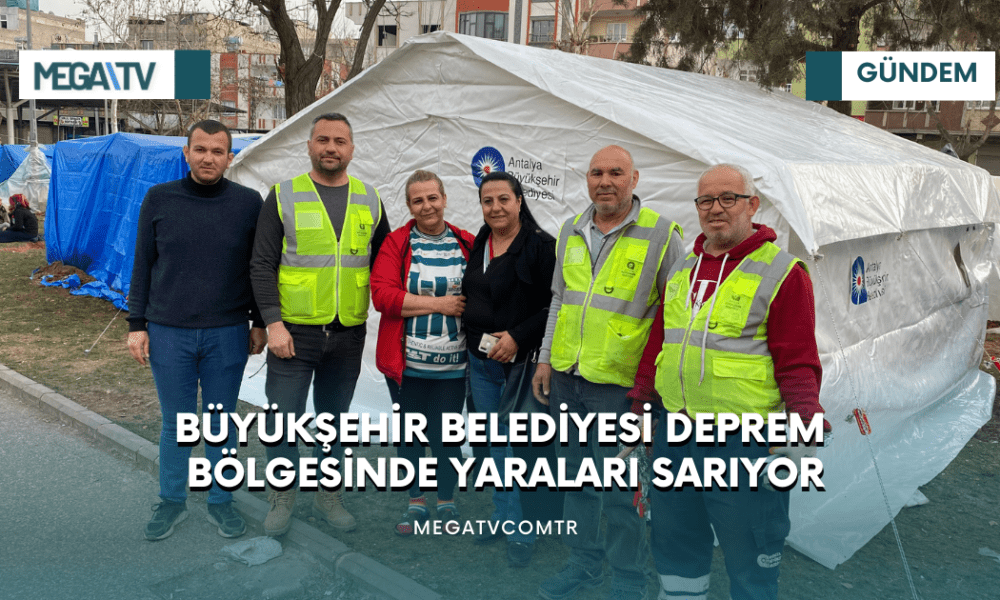 BÜYÜKŞEHİR BELEDİYESİ DEPREM BÖLGESİNDE YARALARI SARIYOR - Mega TV iki satırlı haberler (25)