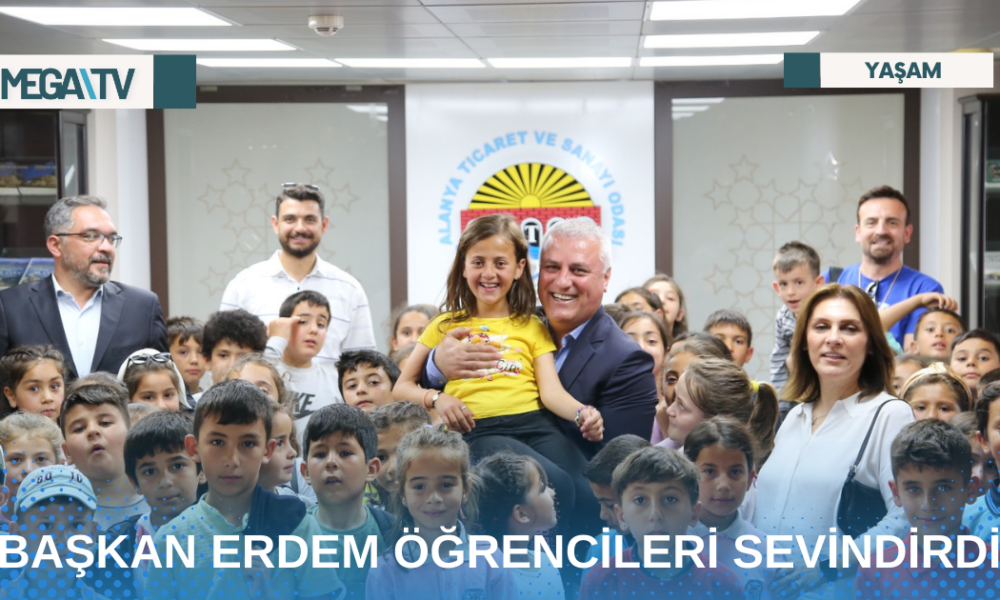 BAŞKAN ERDEM ÖĞRENCİLERİ SEVİNDİRDİ - Mega TV Web Haber Şablon - 2023-04-24T160259.603
