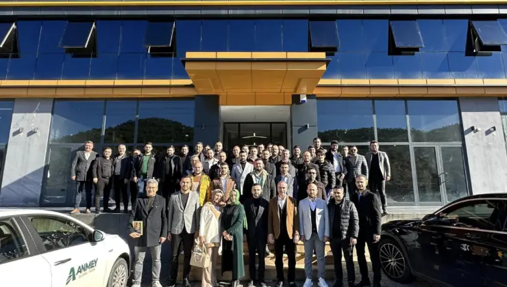 MÜSİAD’ın geleneksel kahvaltısının onur konuğu Toklu oldu