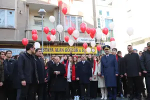 Büyükkılıç, Atatürk'ün Kayseri'ye gelişinin 104'üncü yıl dönümünü kutladı - Mega TV 9 f min - Mega TV