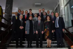 ALKÜ, Tuzla Üniversitesi ile Erasmus ortağı oldu - Mega TV ALKU BOSNA HERSEKTE GONULLERI FETHETTI 1 - Mega TV