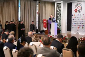 Muhittin Böcek, Girişimcilik Günleri Ödül Törenine Katıldı - Mega TV Baskan Bocek Girisimcilik Gunleri Odul Torenine katildi 4 min - Mega TV