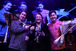 Igudesman&Joo ikilisinden kahkaha dolu konser - Mega TV Igudesman Joo Piyano 17 min - Mega TV