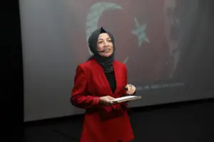 MILLI SAIR ALKUDE ANILDI 5 min - Mega TV