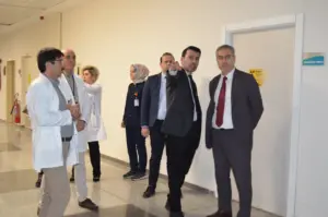 İl Sağlık Müdürlüğü’nden Alanya Eğitim ve Araştırma Hastanesi’ne ziyaret - Mega TV WhatsApp Image 2023 12 27 at 16.45.52 - Mega TV