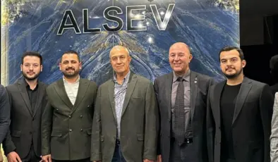 Gözler Osman Özçelik’te