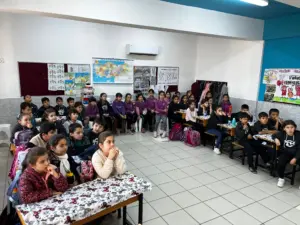 Toslak Ketenlik EKO okulunda atıksız yaşam ve atıkların geri kazanımı eğitimi gerçekleştirildi - Mega TV 4 - Mega TV