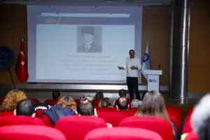 Büyükşehir personeline “Afet Farkındalık Eğitimi” - Mega TV Afet Farkindalik Egitimi 4 min - Mega TV