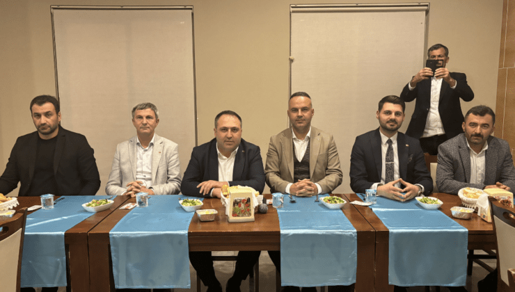 Aday Aksoy muhtarlarla buluştu