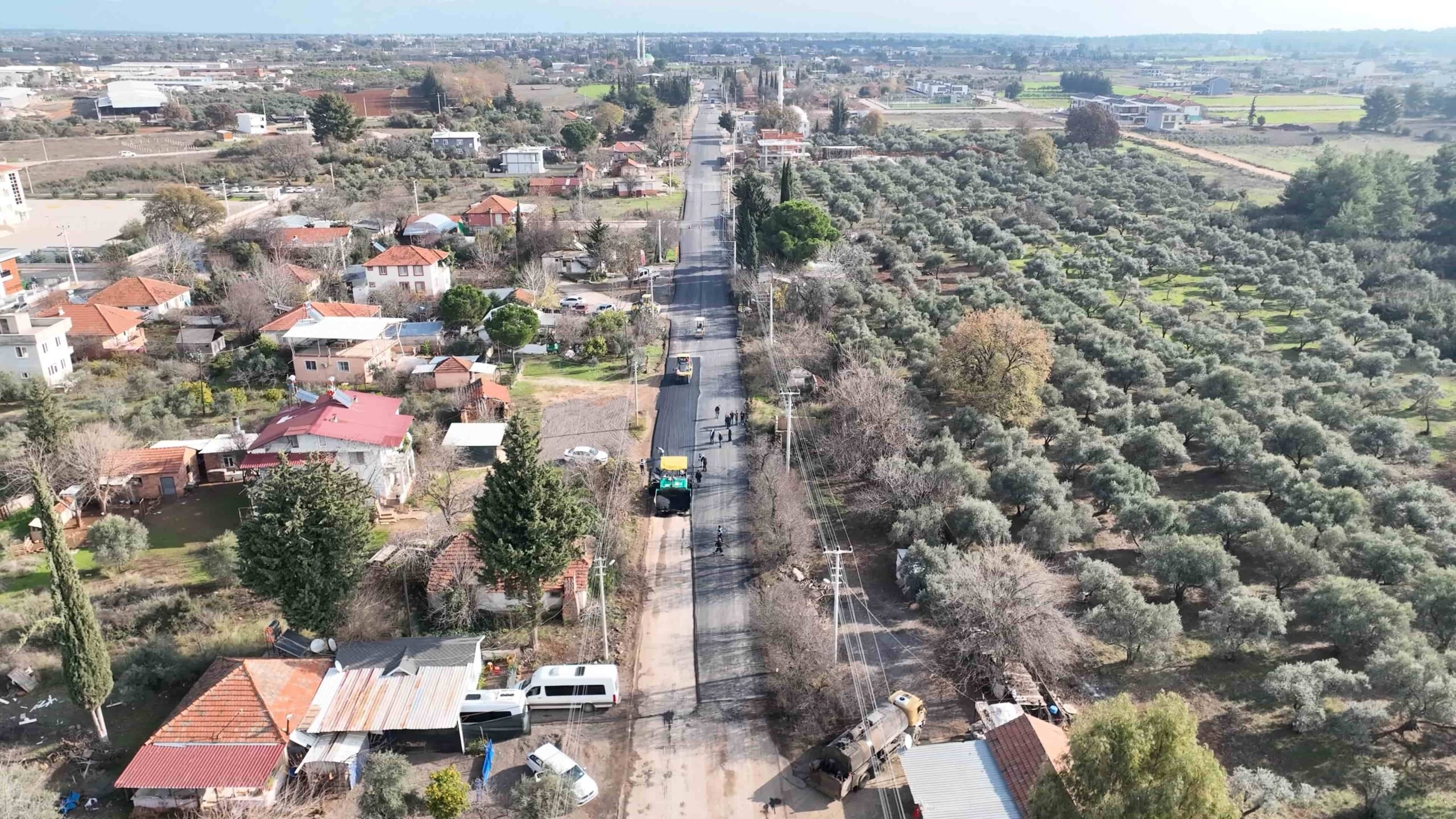 Kepez Odabaşı Mahallesi yolu asfaltlanıyor - Mega TV Odabaşı Mahalle yolunda asfalt çalışması (13)-min