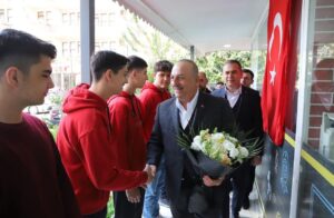 Çavuşoğlu ve Tavlı’dan Robotik Kodlama Atölyesi’ne ziyaret - Mega TV WhatsApp Image 2024 01 12 at 13.10.22 - Mega TV