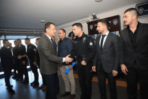 Alanya Emniyet'te başarı ödülleri - Mega TV alanya emniyet 2 - Mega TV