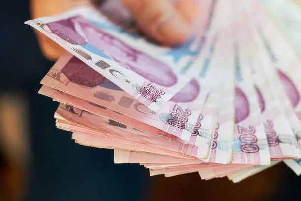 Bugünden itibaren geçerli olacak yeni yılın yeni zamları!