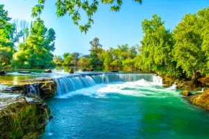 Alanya'da birbirinden güzel gezilecek 14 yer - Mega TV Manavgat şelalesi