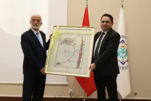 ALKUDE ALIYA IZZETBEGOVIC ANLATILDI 8 - Mega TV