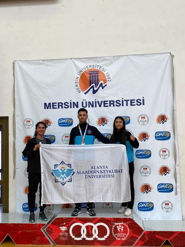 ALKÜ’lü sporcuların aparkatı başarı getirdi - Mega TV ALKULU SPORCULARIN APARKATI BASARI GETIRDI 4 - Mega TV