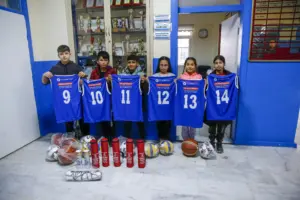 Antalya Büyükşehir Belediyesi, Okullara Spor Malzemesi Desteğini Sürdürüyor - Mega TV Aksu Okullara Spor Malzemesi Destegi 3 - Mega TV