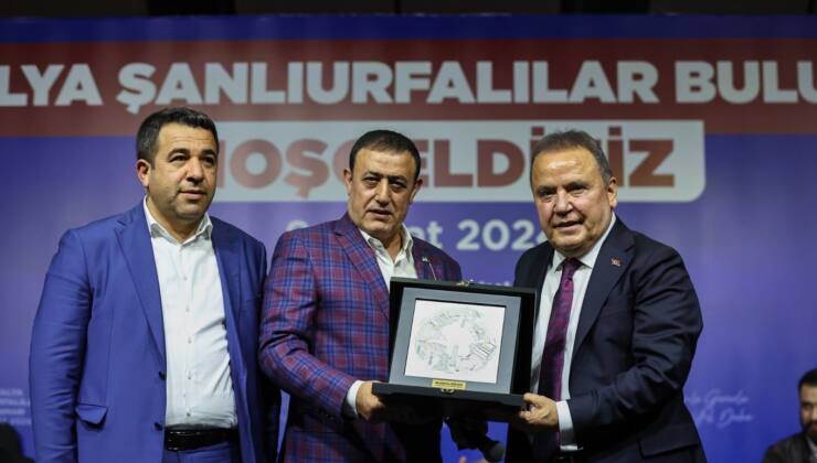Başkan Böcek Şanlıurfalılarla buluştu