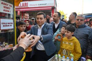 Citir simitler baskan adayi Tutuncuden 8 - Mega TV