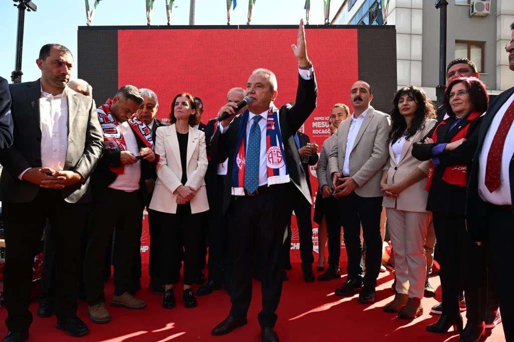 Başkan Muhittin Böcek 3 ilçede SKM açılışlarına katıldı - Mega TV DSC 8347 - Mega TV