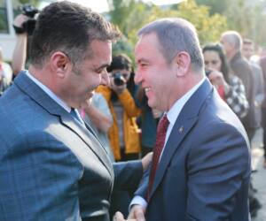 Yücel, Böcek’in izinde - Mega TV EROuVbtXYAATHu9 - Mega TV