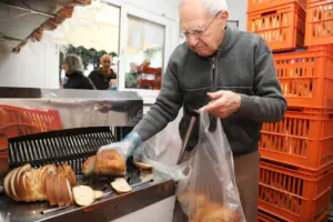 Halk Ekmekte fiyat degismedi ekmek 45 lira 4 - Mega TV