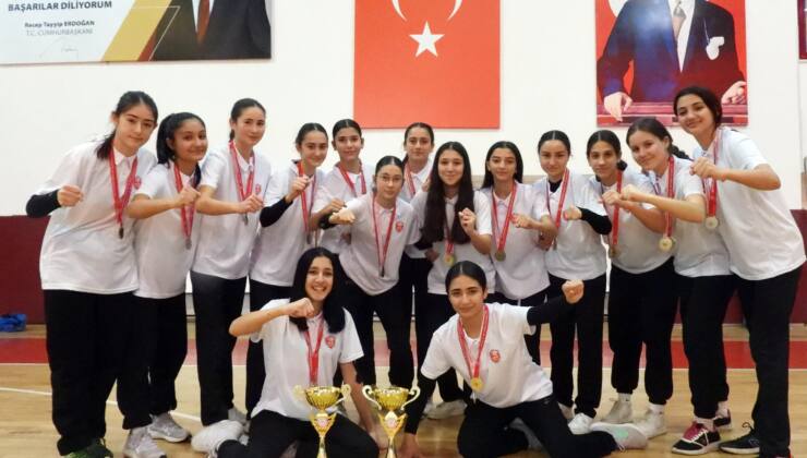 Kepez hentbola kupa yetmiyor