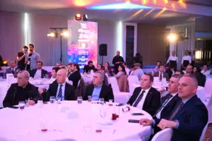 13 km’lik Alanya-Gazipaşa bisiklet yolu bitiyor - Mega TV Tour of Antalya 9 - Mega TV