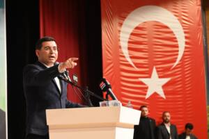 Tütüncü, “Antalya’nın altın çağını hep beraber başlatalım” - Mega TV Tutuncu Antalyanin altin cagini hep beraber baslatalim 2 - Mega TV