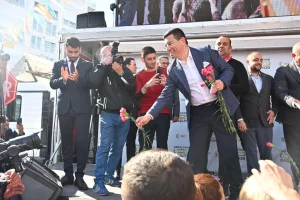 Hakan Tütüncü: "Kırcami’nin İmar Planını Biz Çözeceğiz" - Mega TV Tutuncu Kircaminin imar planini biz cozecegiz 3 - Mega TV